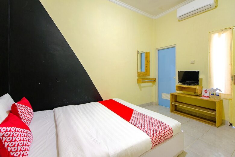 Hostal Oyo 1058 Paramon Mancasan
