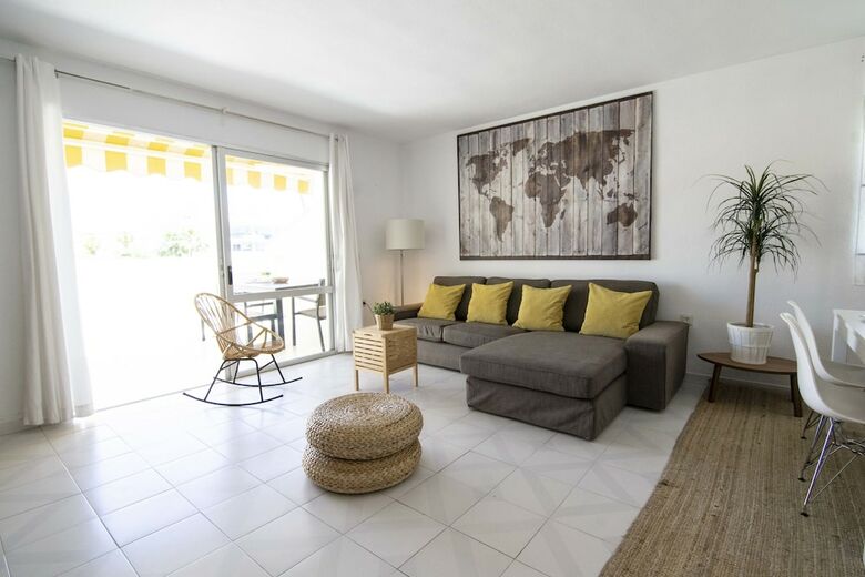Apartamentos Letmalaga Calahonda