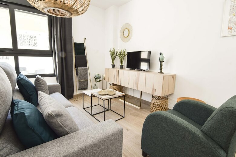 Apartamentos Letmalaga Carlos Haya