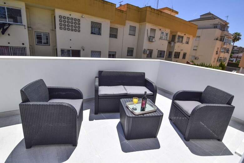 Apartamentos Letmalaga Carlos Haya