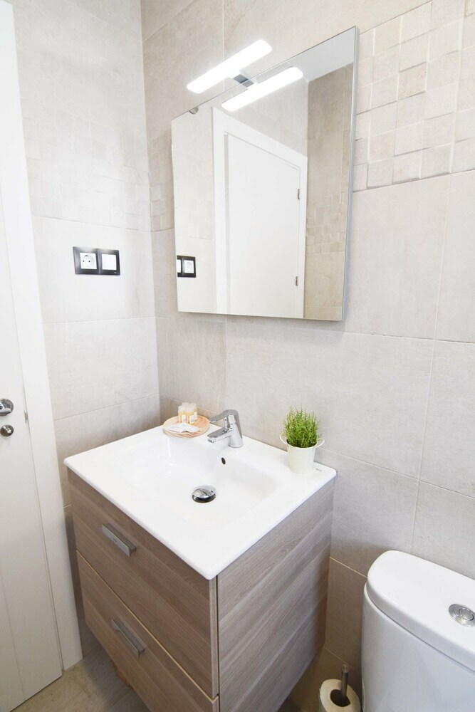Apartamentos Letmalaga Carlos Haya