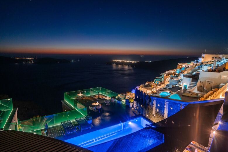 Aparthotel Kivotos Santorini