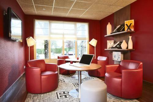 Hotel Campanile Pau