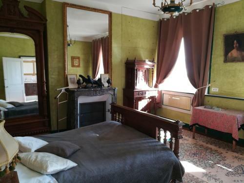 Hostal Ch�teau De Saint-antoine