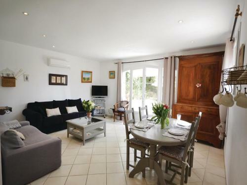 Holiday Home Le Clos De Rosa