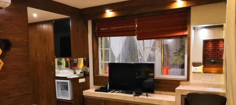 Hotel Shivers Oasis Luxury Rooms