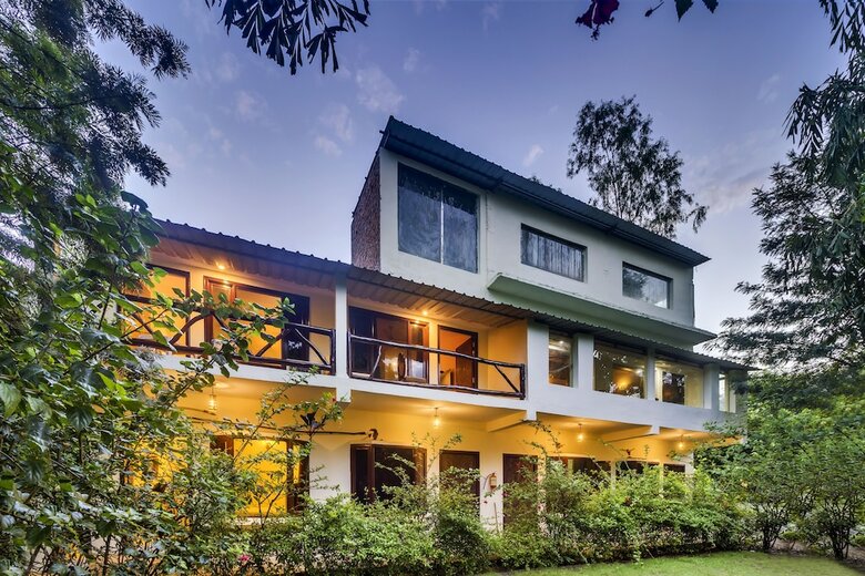 Hotel Lohagarh Corbett Resort