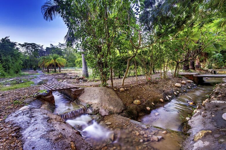 Hotel Lohagarh Corbett Resort
