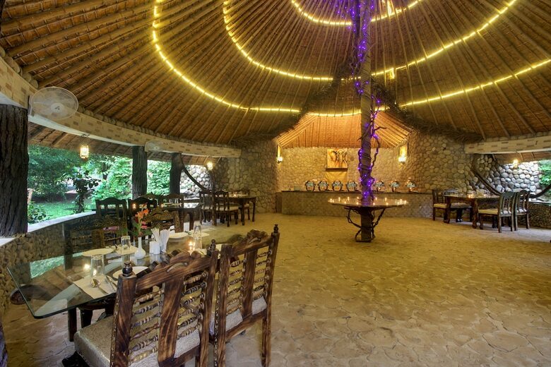 Hotel Lohagarh Corbett Resort