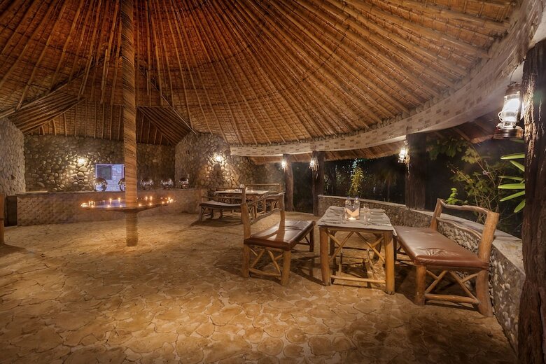 Hotel Lohagarh Corbett Resort