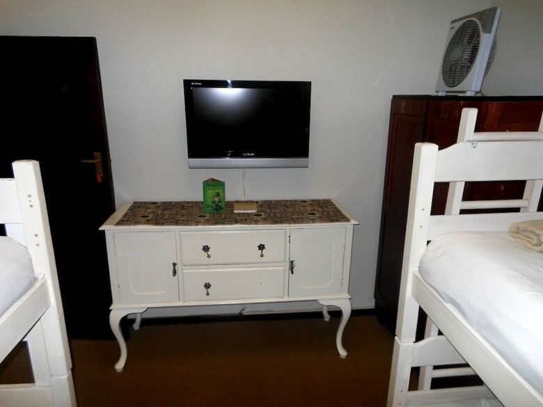 Hostal Bay Vista - Hostel