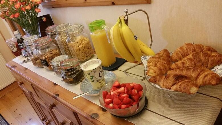 Bed & Breakfast Mandeley Guest House