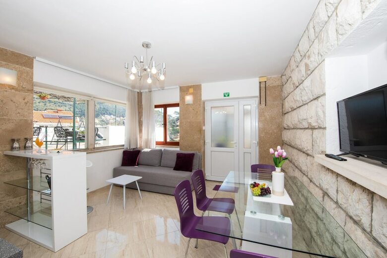 Apartments Nada