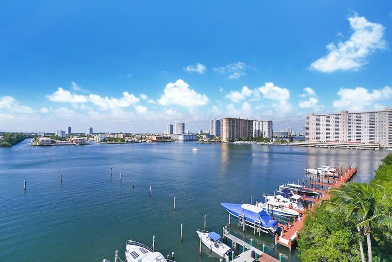 Luxury Sunny Isles Beach Condos By Hosteeva