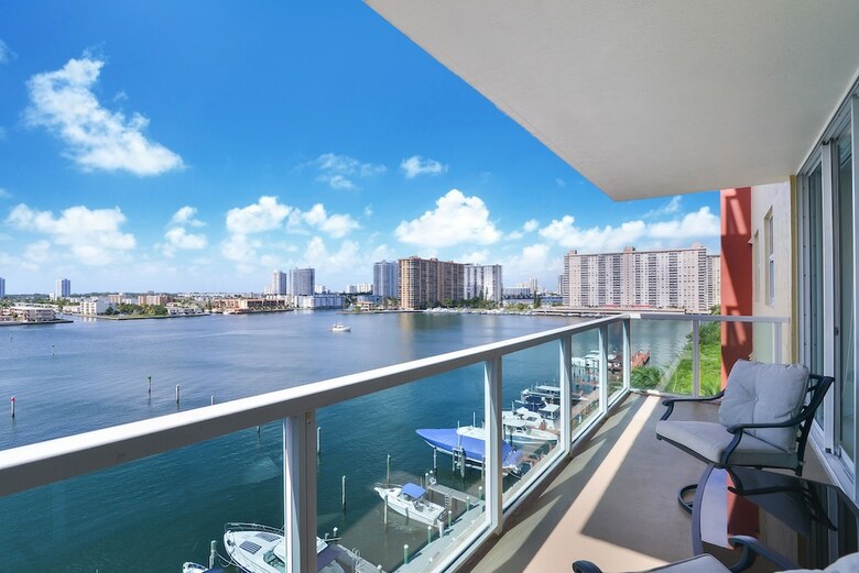 Luxury Sunny Isles Beach Condos By Hosteeva
