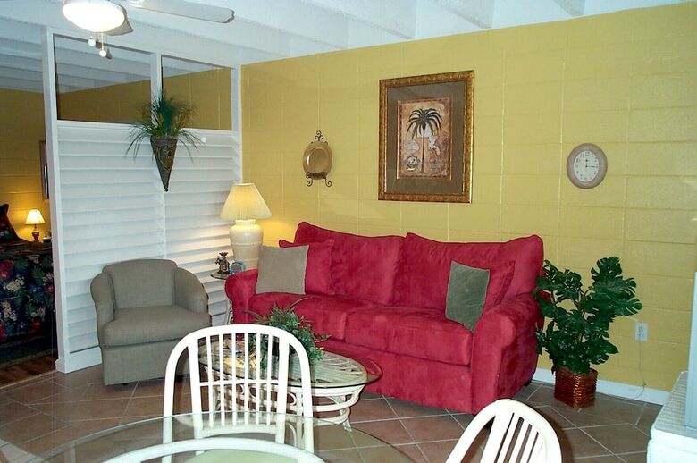 Gulf Village 106 Condo
