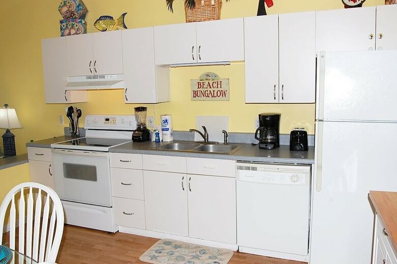 Toucan Play 3  Two Bedroom Condo