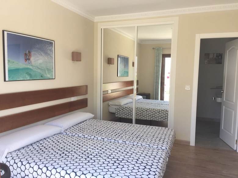Apartamentos Laguna Beach Tarifa