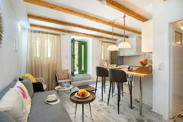 Apartamentos Loggos Couple Suite By Konnect