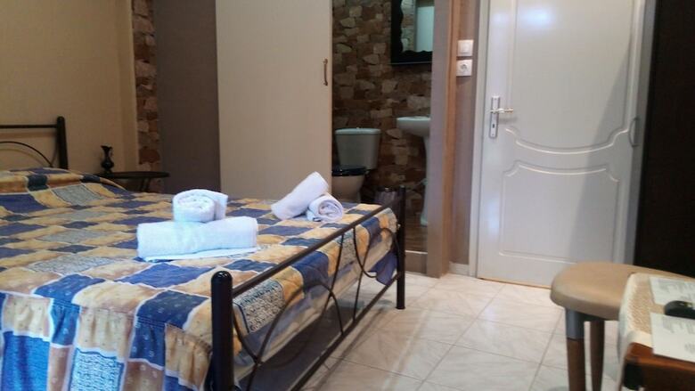 Hotel Kostis Hause II