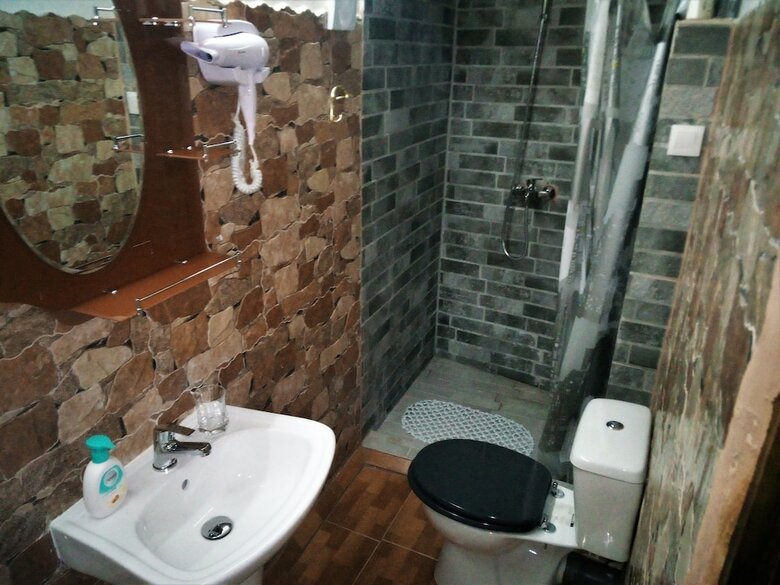 Hotel Kostis Hause II