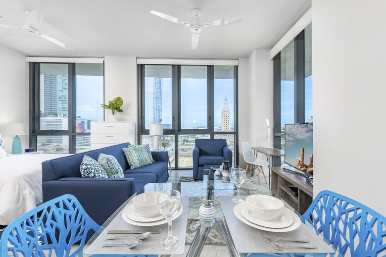 Apartamentos Bluebird Suites Downtown Brickell