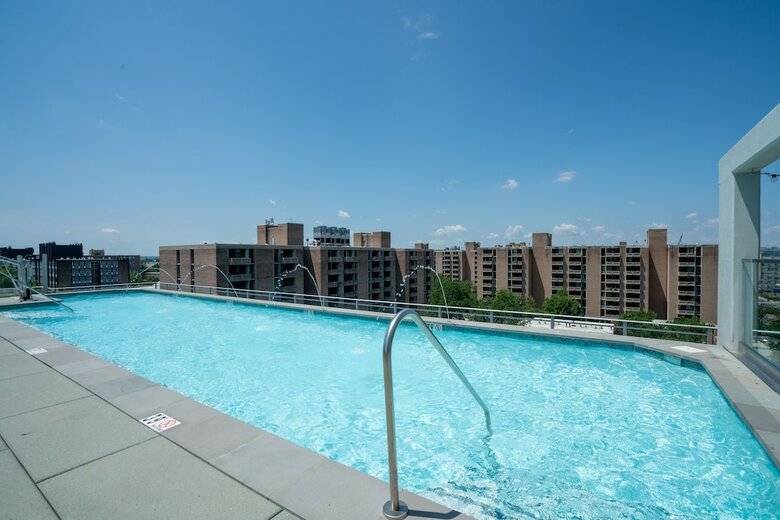 Sobe Waterfront Apartments