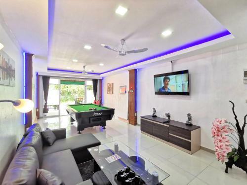 Thai Orange Villas
