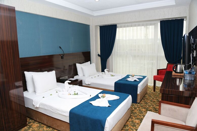 Marinn Deluxe Hotel