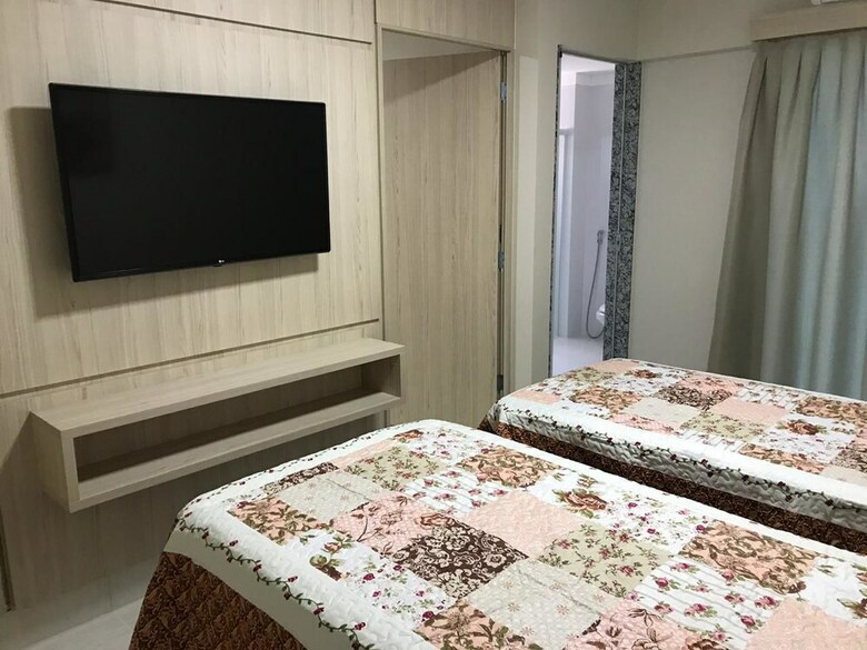 Hotel Di Roma Piazza Via Caldas