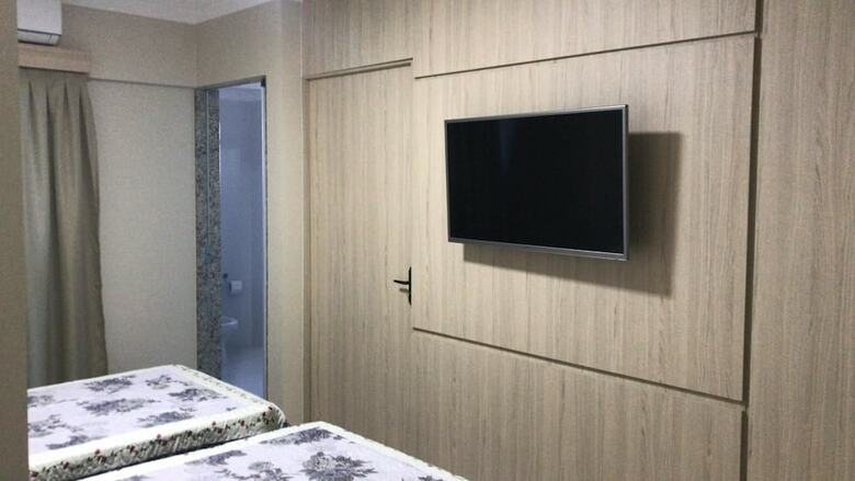 Hotel Di Roma Piazza Via Caldas