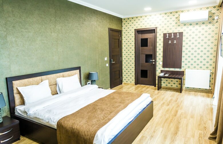 Hotel Cherry Garden