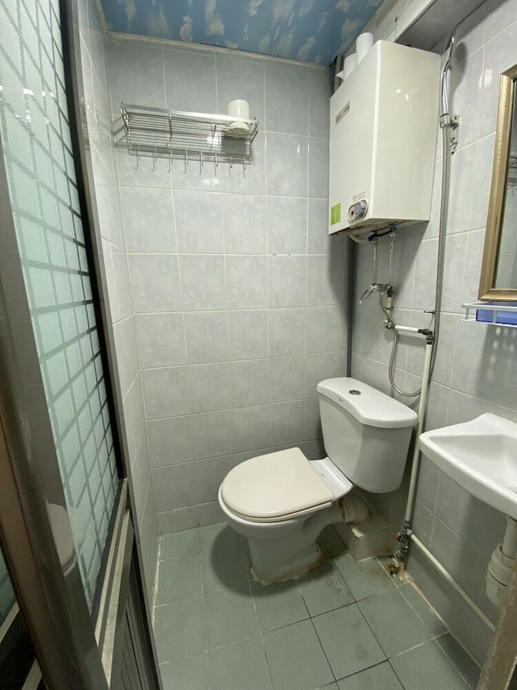 Hotel Merryland Guest House