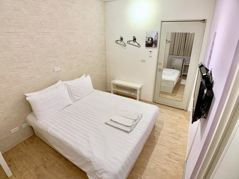 Hotel Sweet Home