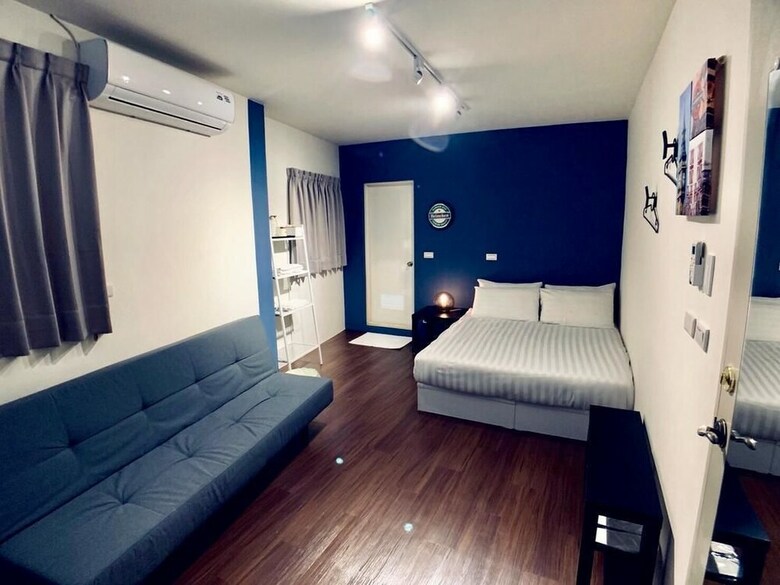Hotel Sweet Home