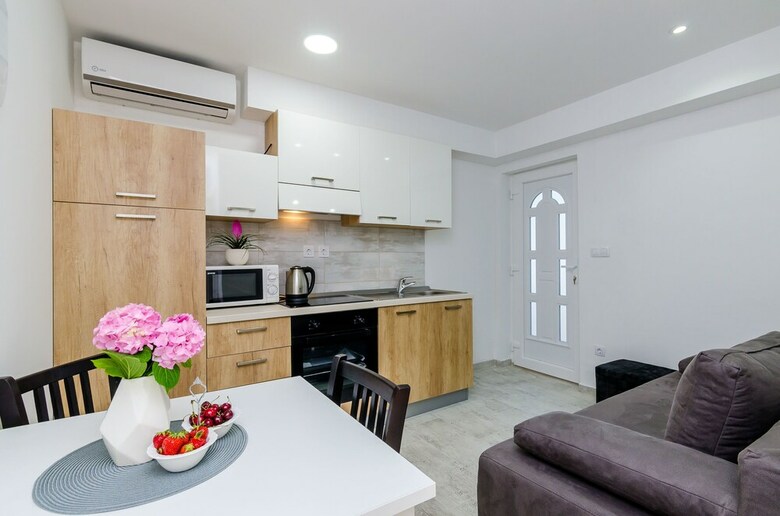 Mata Family Apartments