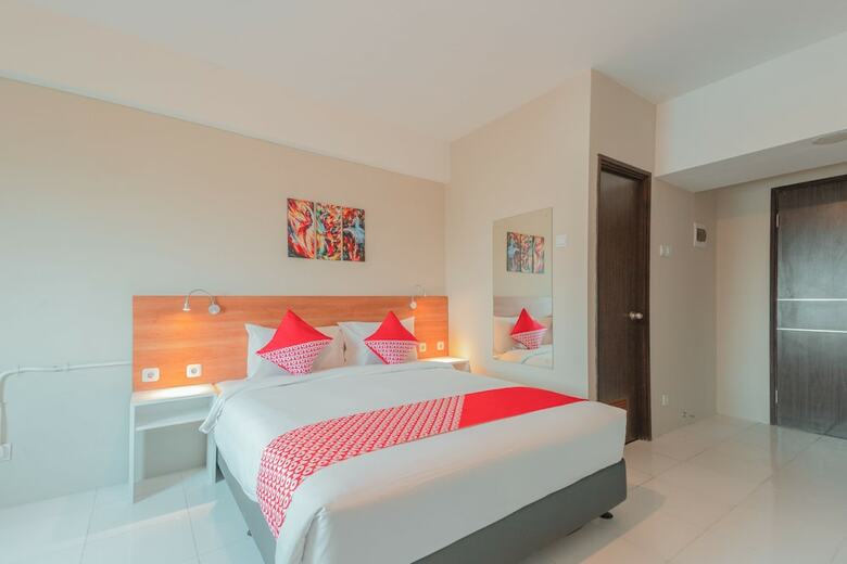 Hostal Oyo 750 Flagship Mont Blanc