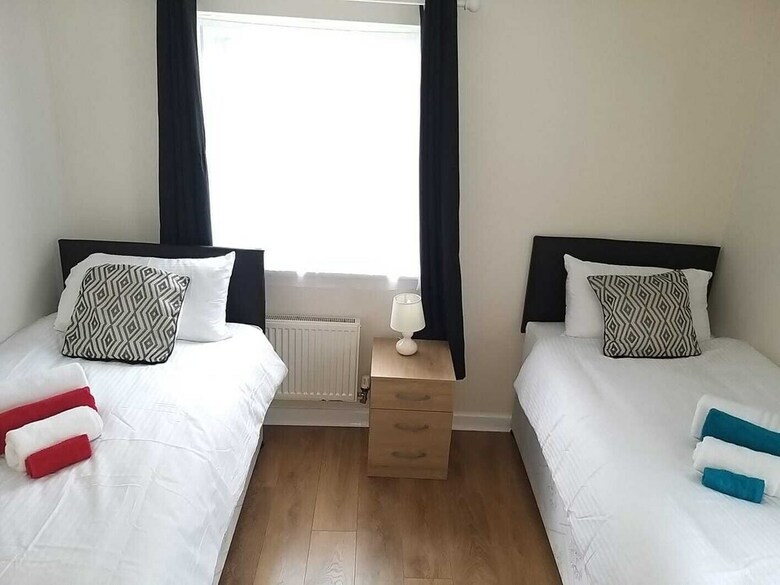 Watford Metro Apartment