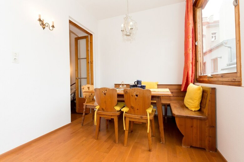 Marthas Veranda Apartment