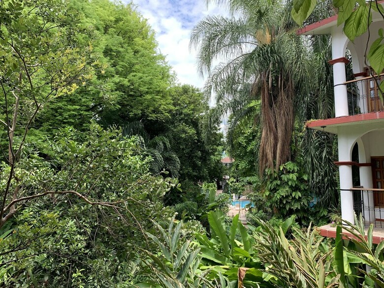 Hotel Yaxch�