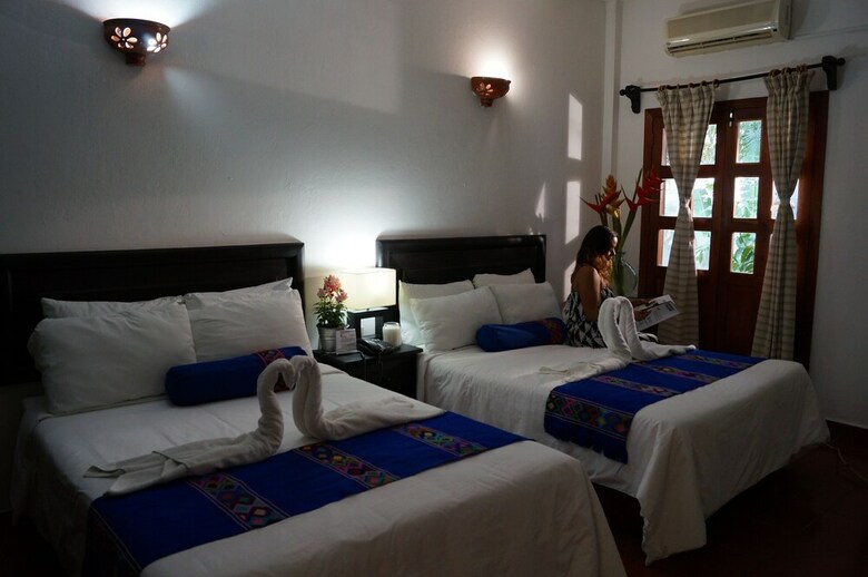 Hotel Yaxch�