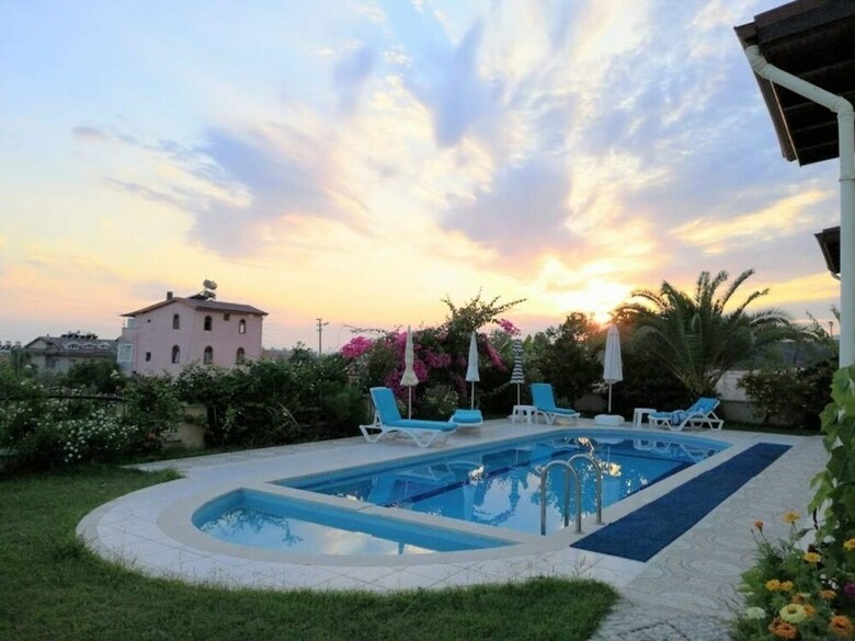 Villa Ruya, Stunning Sea Views