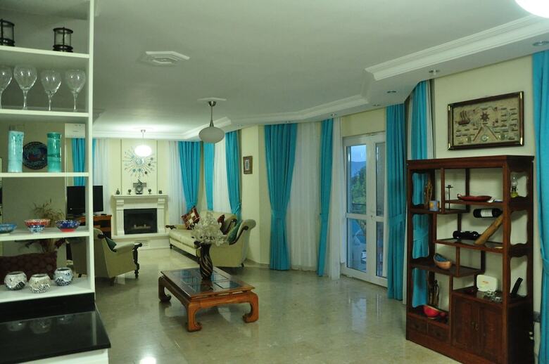 Villa Ruya, Stunning Sea Views