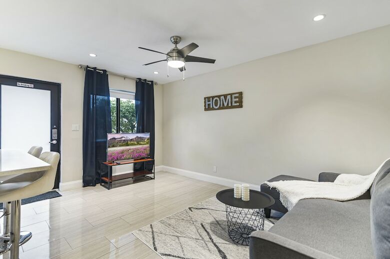 Apartamentos Alani Bay Deluxe Condos Fort Lauderdale