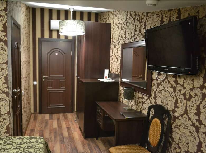 Frant Hotel