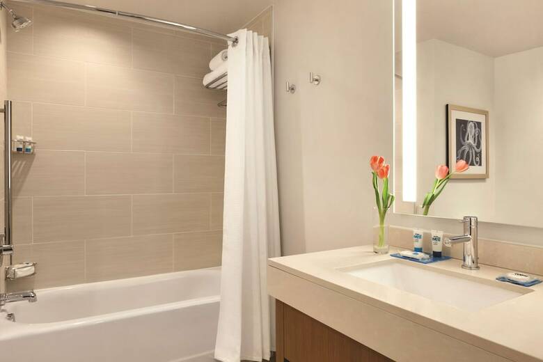 Hotel Hyatt House Virginia Beach / Oceanfront