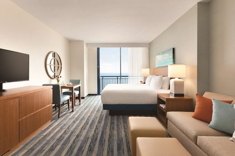 Hotel Hyatt House Virginia Beach / Oceanfront