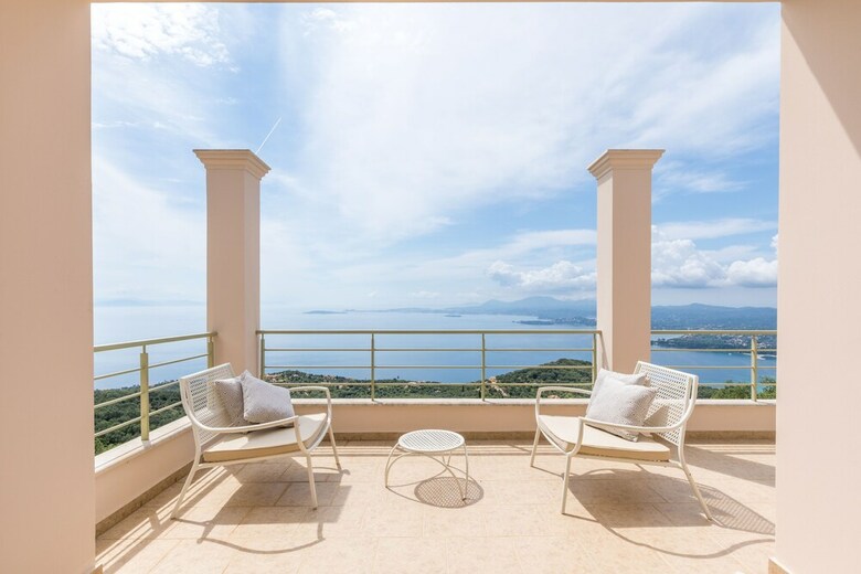 Bolla D'oro Luxury Villas