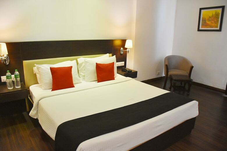 Hotel Jagrati Ananta Express