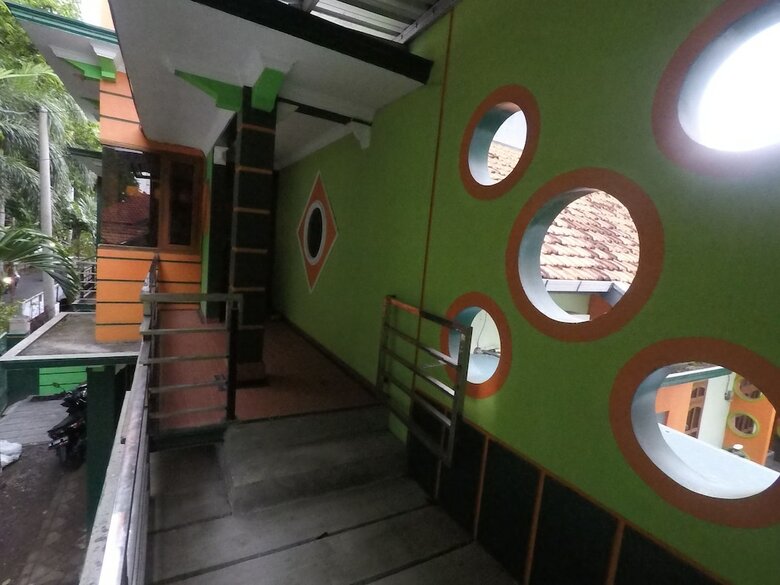 Hostal Dhika Adventure - Hostel